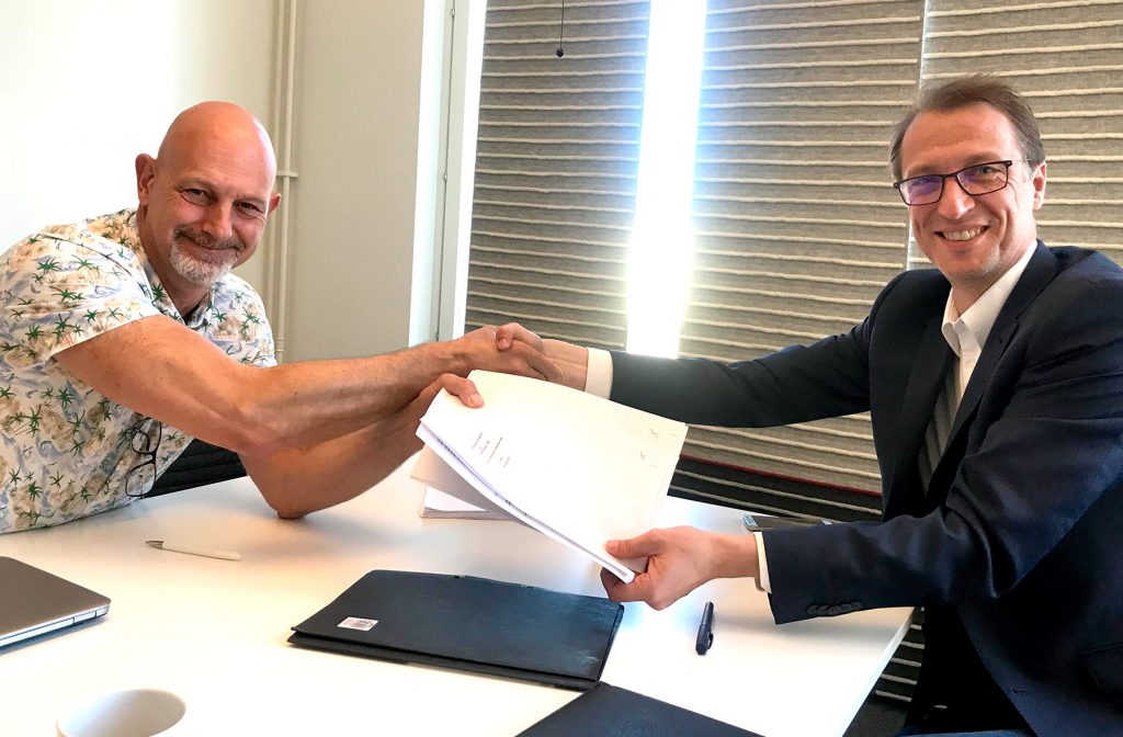 E2C skriver historiskt avtal med Klövern.