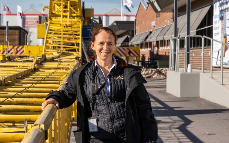 Kaia Puusepp, projektledare, styr projektet och har full koll från start till mål..