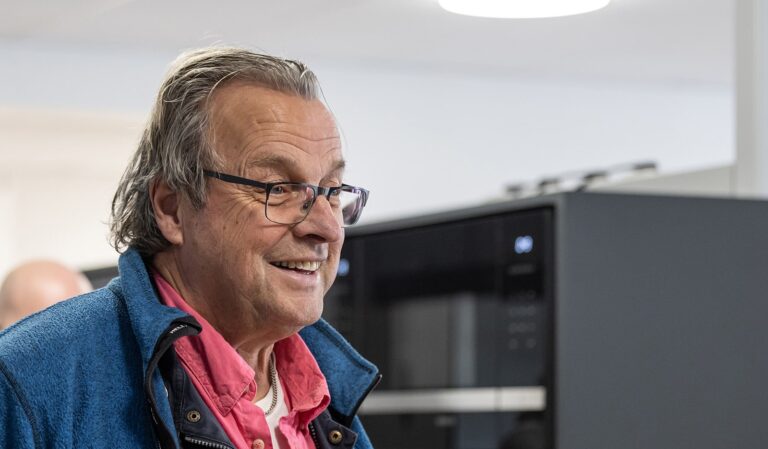 Urban Tjernström är slutbesiktningsman.