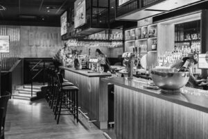 O'Learys Kalmar fick en ny restaurang, karaoke och scen med hjälp av E2C