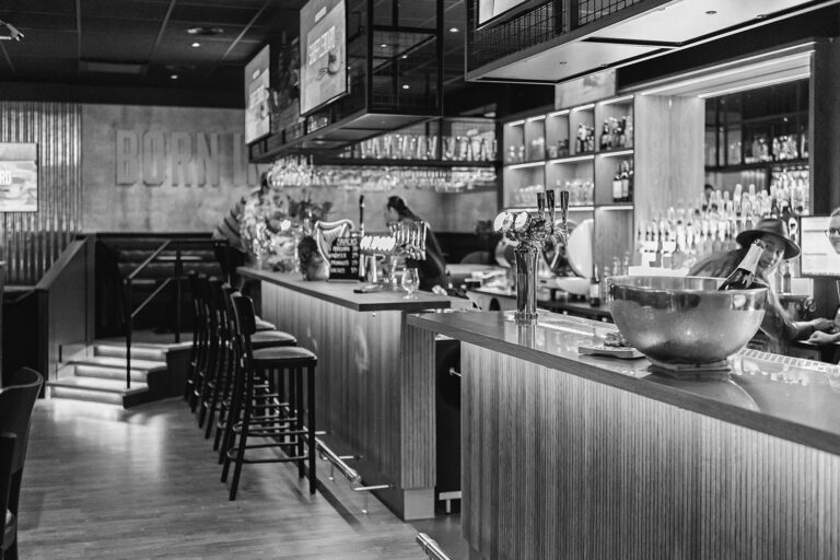 O'Learys Kalmar fick en ny restaurang, karaoke och scen med hjälp av E2C